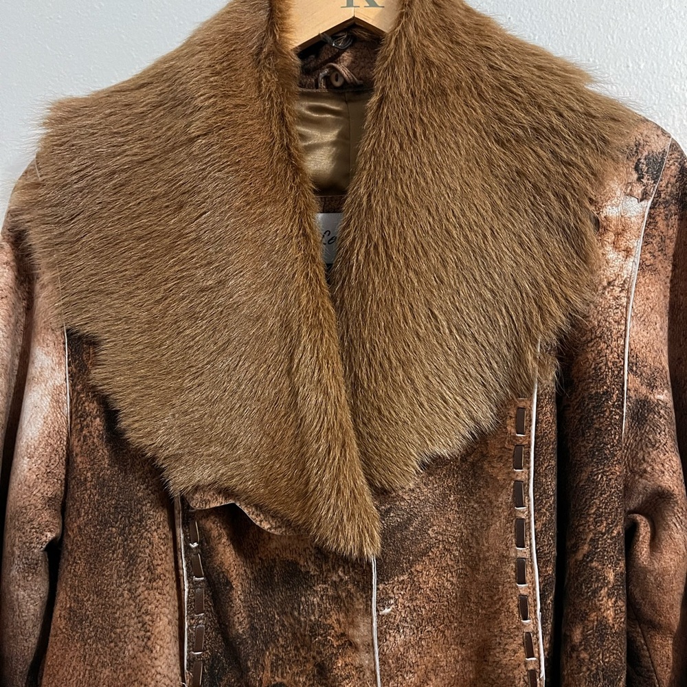 Penny Lane Rodeo-Ready Vintage Levinson
Leather Coat - NFR Statement Piece - Picture 10 of 15